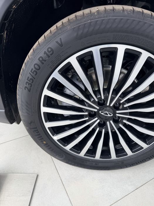 Anvelope vara Continental PremiumContact 235/50/R19 v
