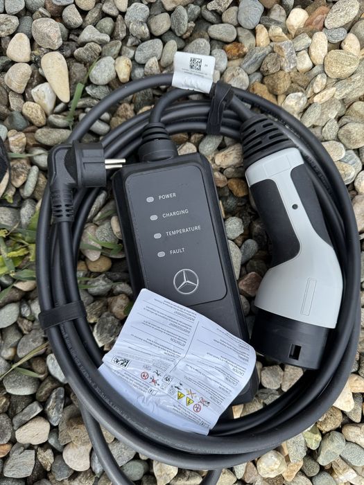 Statie incarcare auto portabila 10A 220v auto electrice