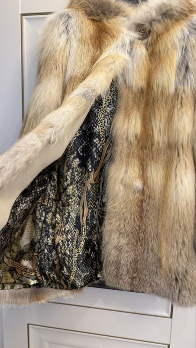 Продам шубу, лиса