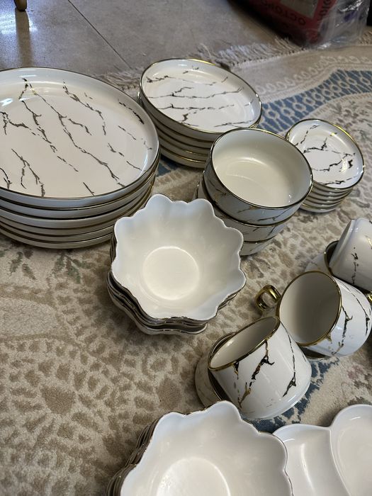 Продам посуду/сервиз на 6 перчрн