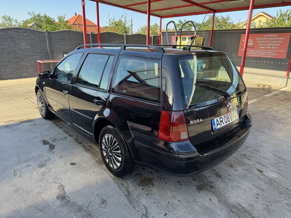 VOLKSWAGEN Bora 2002 — imagine 4