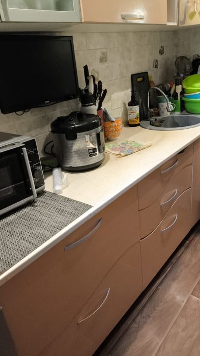 Угловой кухонный гарнитур