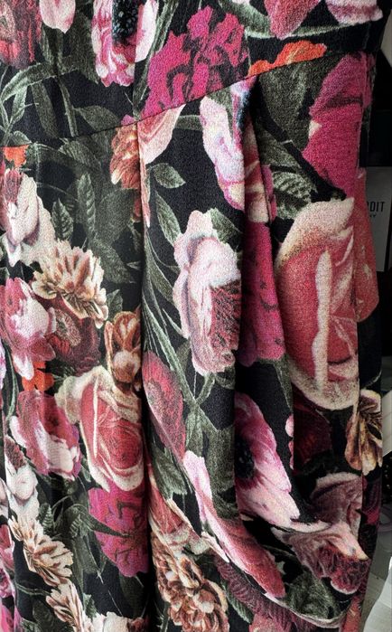 Rochi dama cu still flori Mar.M ca nou!