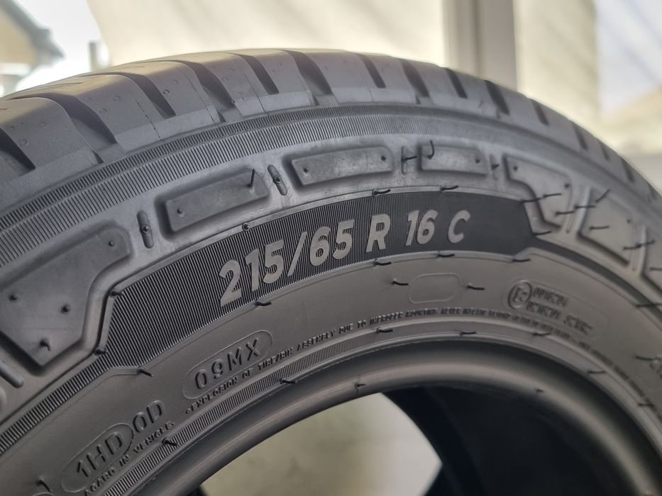 215/65/16 C Michelin 4Броя: 250€ 8мм