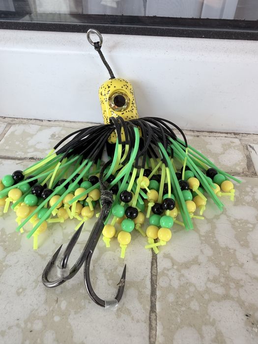 Vand diverse accesorii de pescuit pentru somn