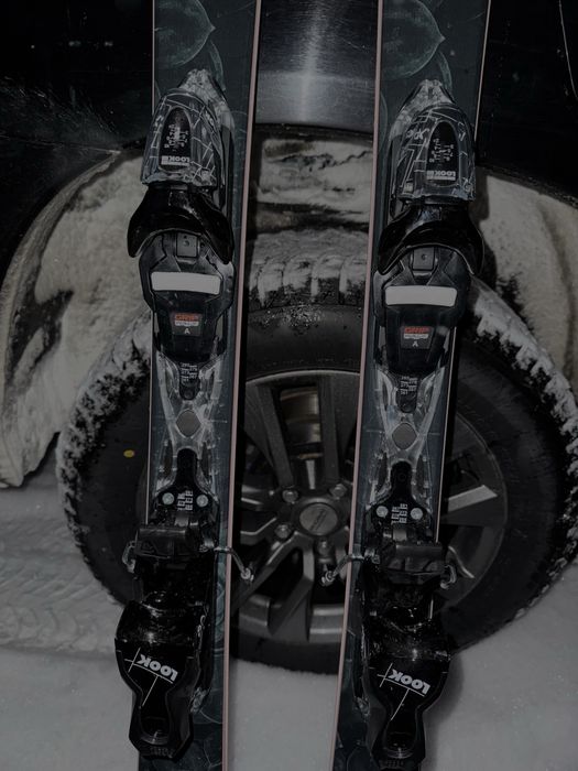 Продам горные лыжи