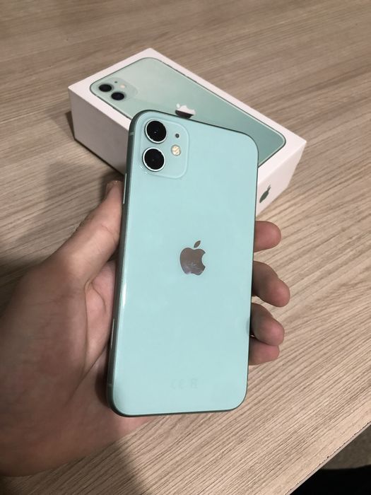 Айфон 11 в идеале 64гб