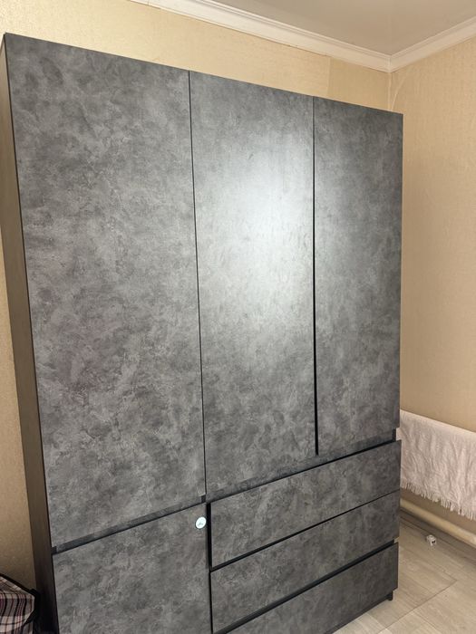 Продается шифонер для вищей