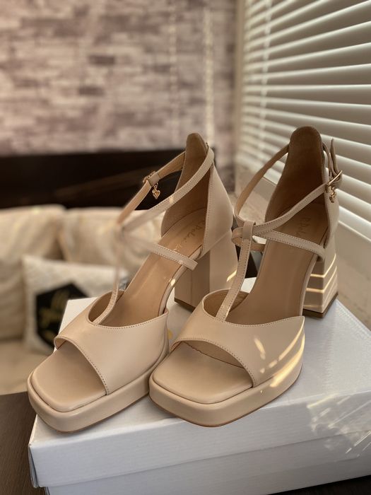 Сандали R.Polanski