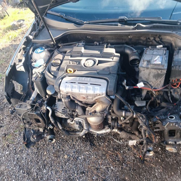 WV Golf 6 1.4 TFSI.  1.6 benzin ръчни скорости 2 брояна части