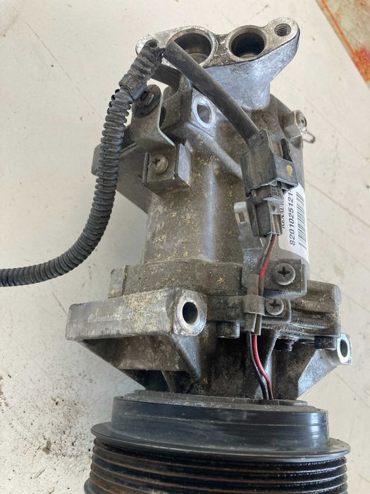 Компресор климатик Renault Megane III 1.5dci 2011 год