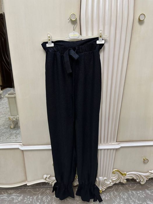 Модные брюки Zara, размер S