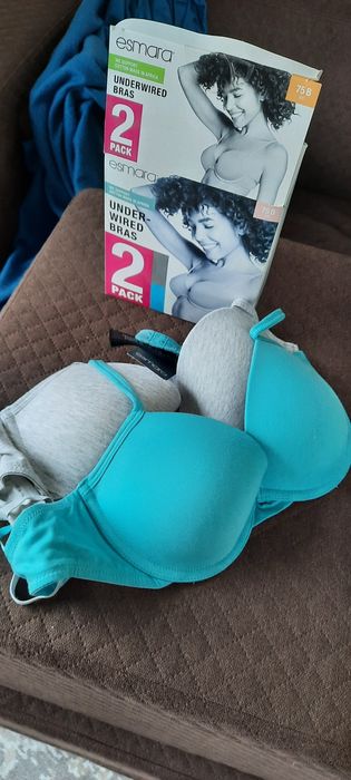 Set 2 sutiene Esmara NOU 75B