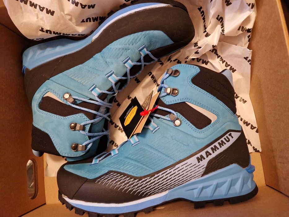 Ghete, bocanci dama Mammut Goretex, tura, munte, salewa, la sportiva