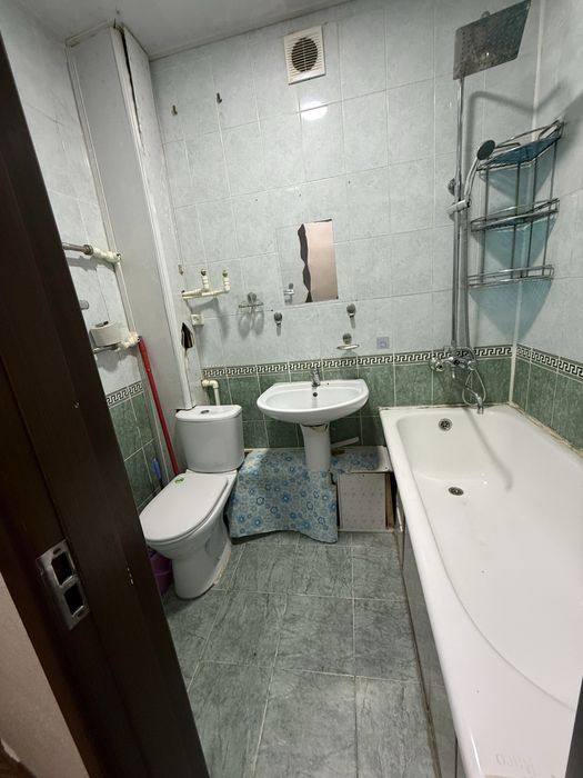 Лабзак 2- Комнатная Квартира В Аренду