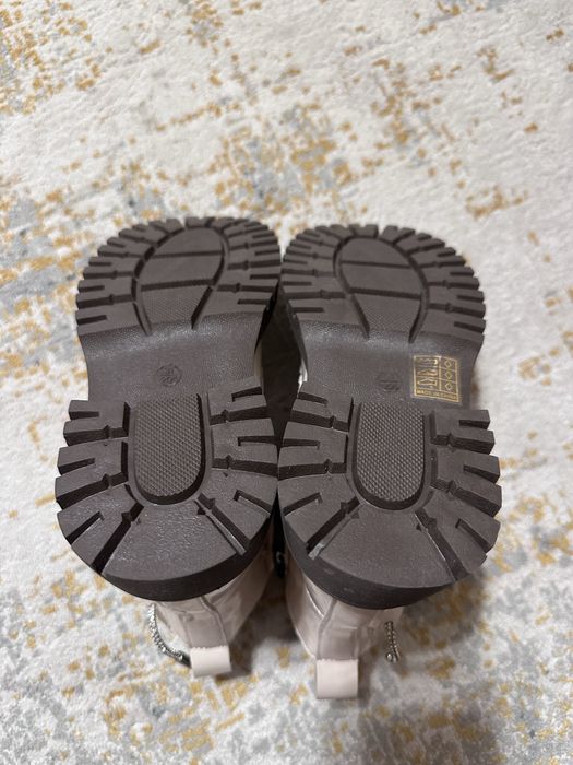 Ботинки на девочку демисезон