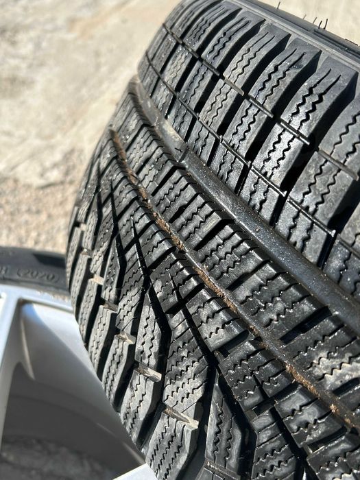 Jante Mercedes R17 5x112 AMG 215/45 R17 w204 c class