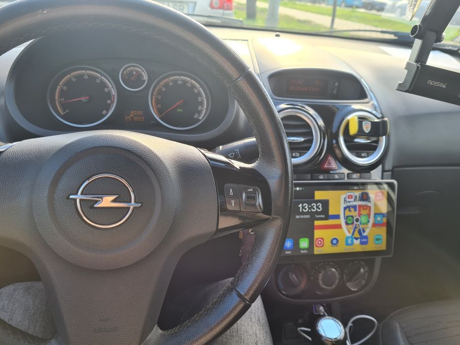 Opel CORSA 1.2 Gpl
