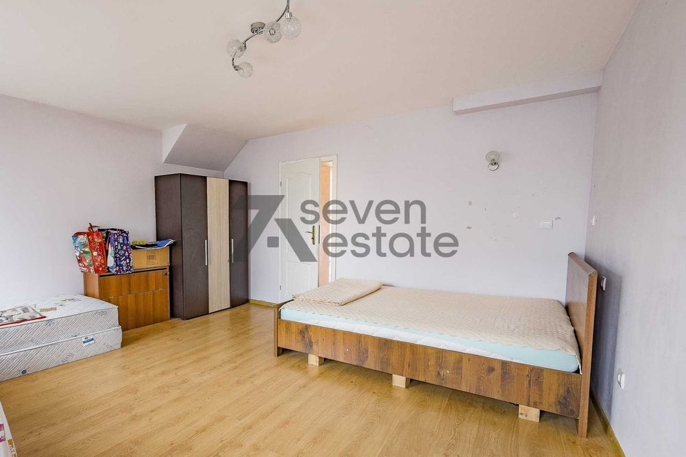 Продава луксозен Мезонет- Център, София