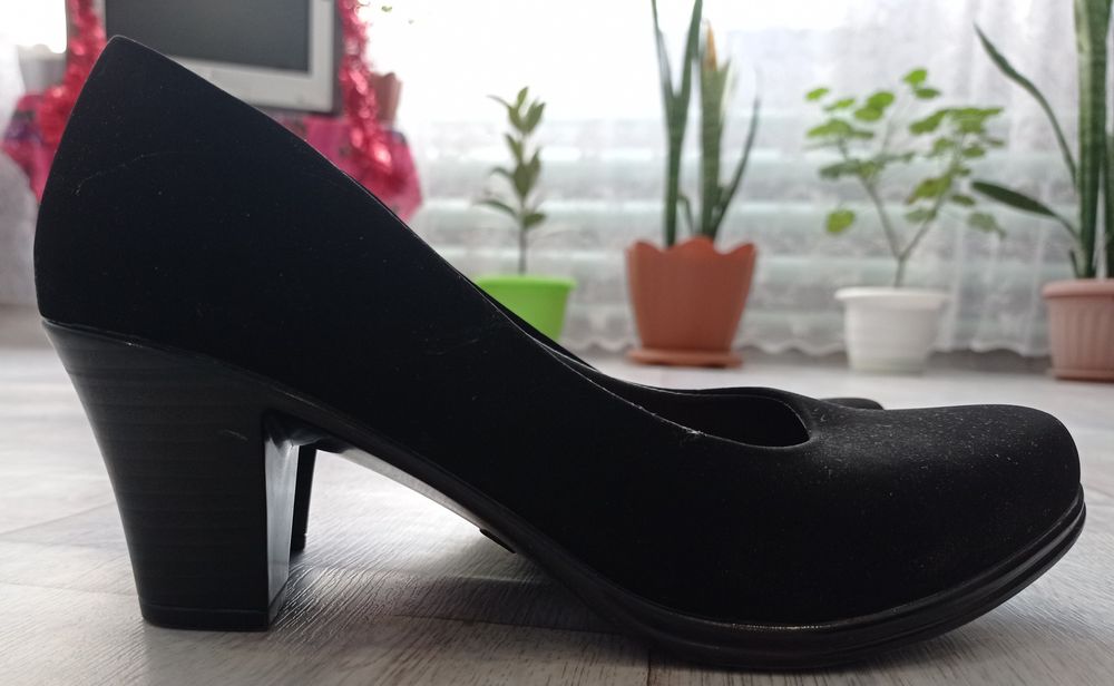 Продам  Недорого туфли