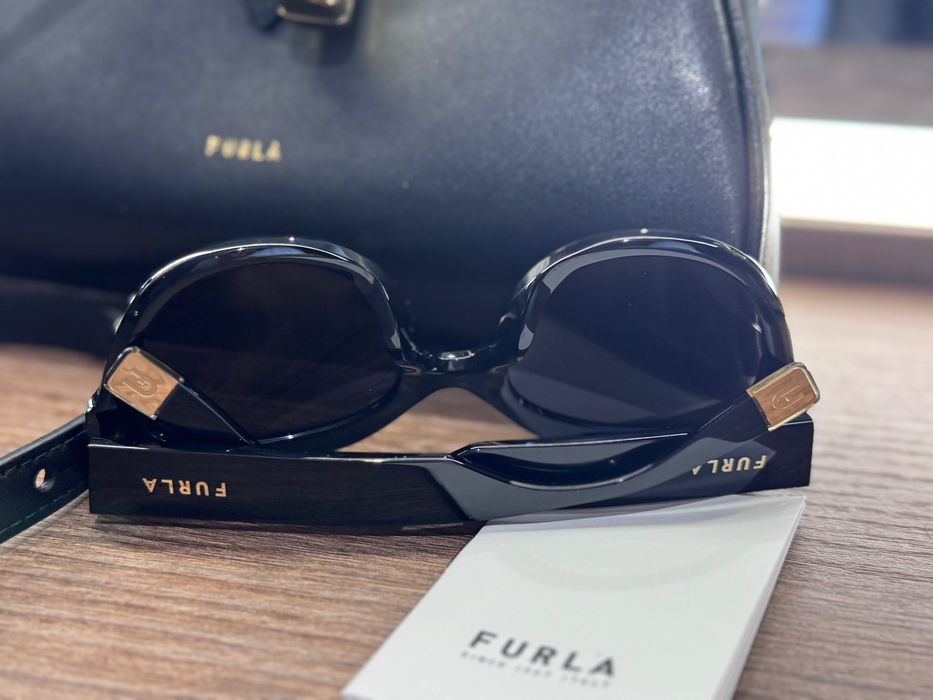 Чанта Furla черна