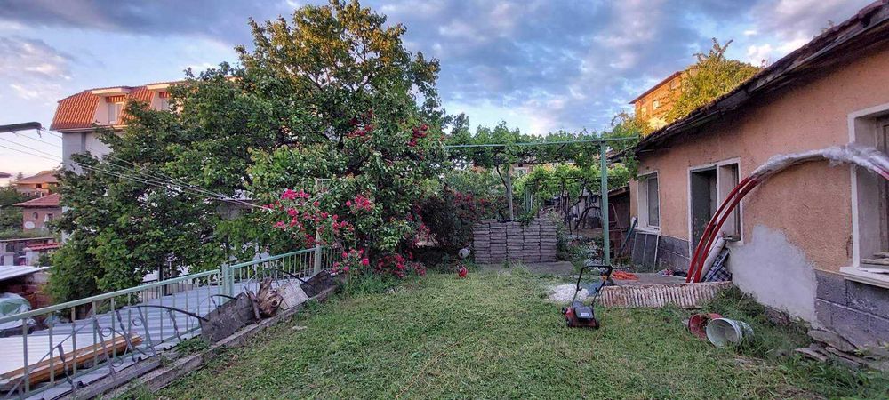 Продава се Къща в Асеновград - 74 кв.м за 827 €/кв.м - Снимка #3