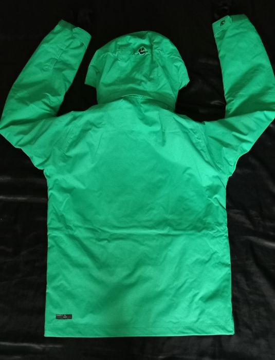 O'Neill ски/сноуборд екип M/L
O'Neill ски/сноуборд екип M/L