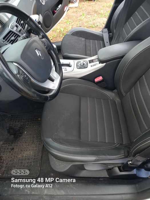 Curățare tapițerii auto ! Și mobilier tapițat! Canapele, saltele, etc.