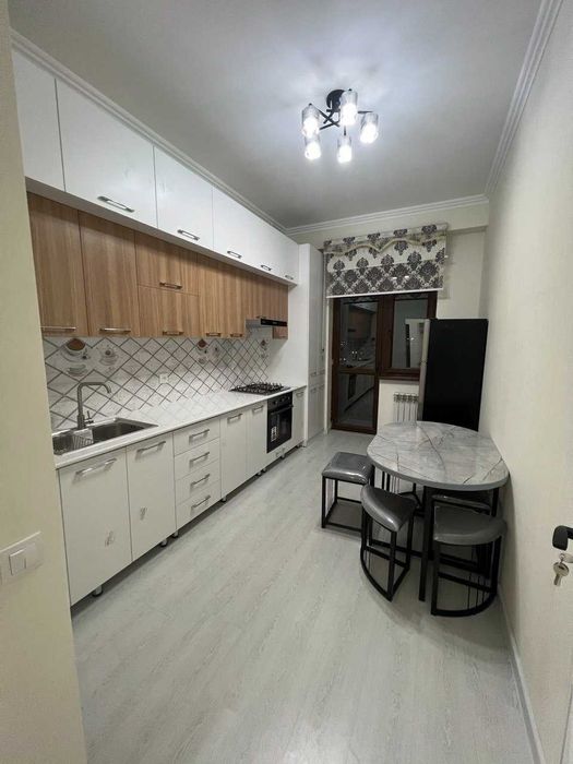 КВАРТИРА 2 мин от метро Новза  5-квартал 2 комн 441*