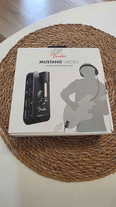 Fender mustang micro