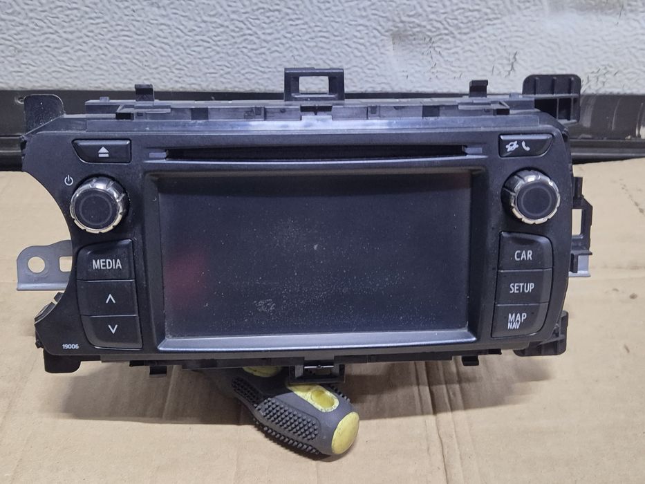 Navigatie radio cd player Toyota Yaris XP130. 2011 - 2014
Toyota Yari