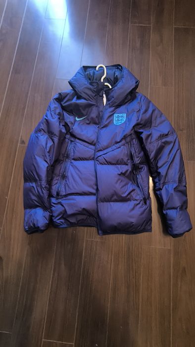 Geaca Nike Anglia, umplutura de puf