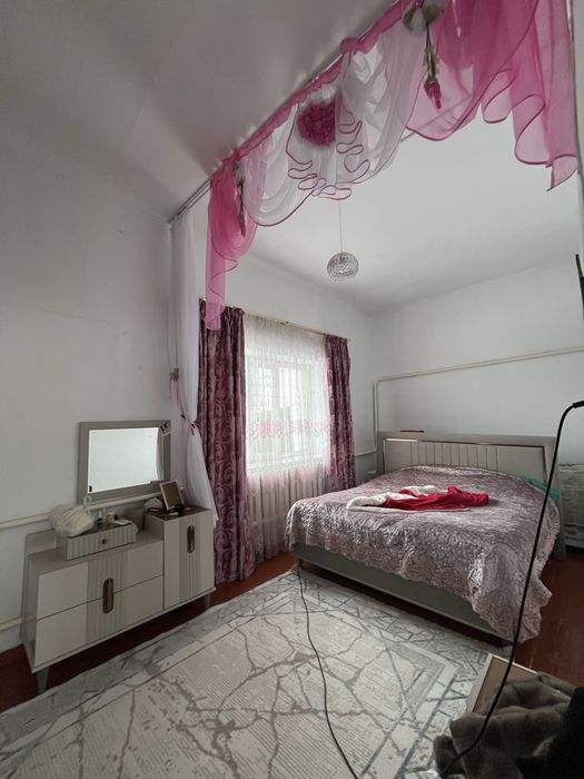 шұғыл Үй сатылады