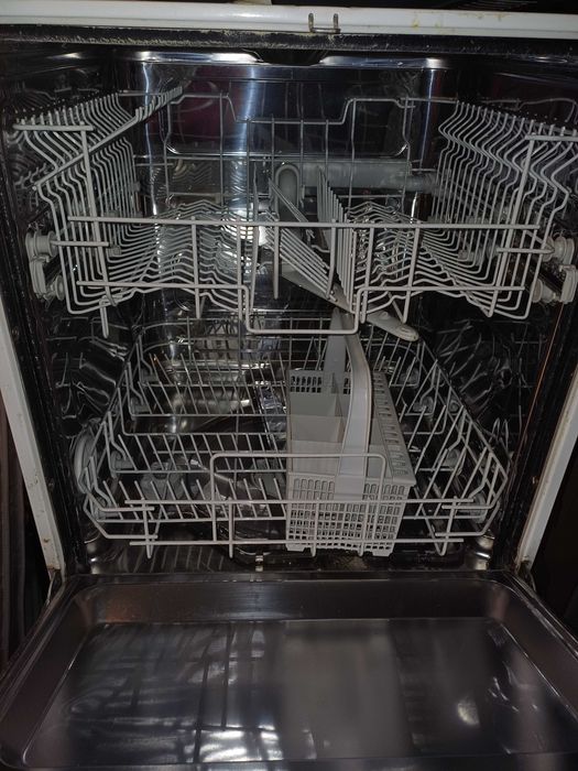 Съдомиялна машина