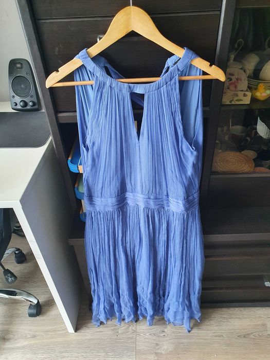 Rochie nissa si rochie caramel din matase