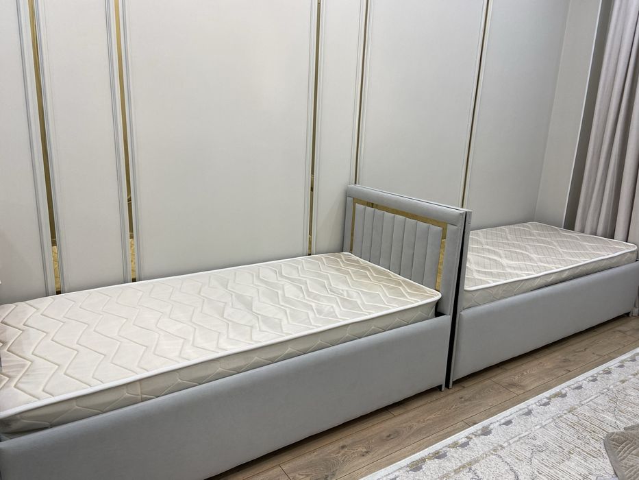 2 детские кровати с матрасом