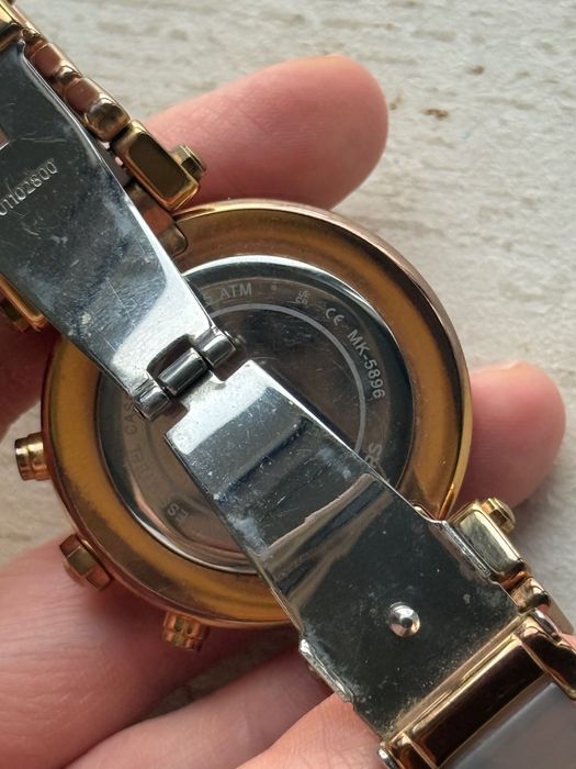 Часовник Michael Kors MK5896