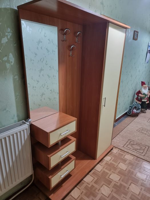 Портманто с шкаф за обувки