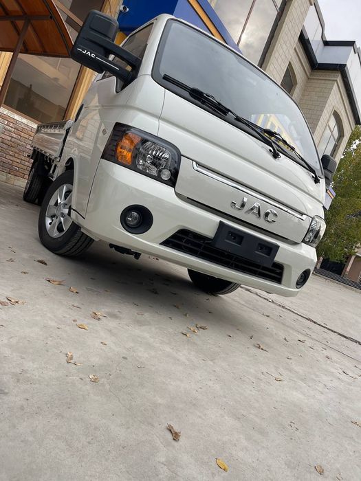 Jac X200 1 yil kafolatiga ega