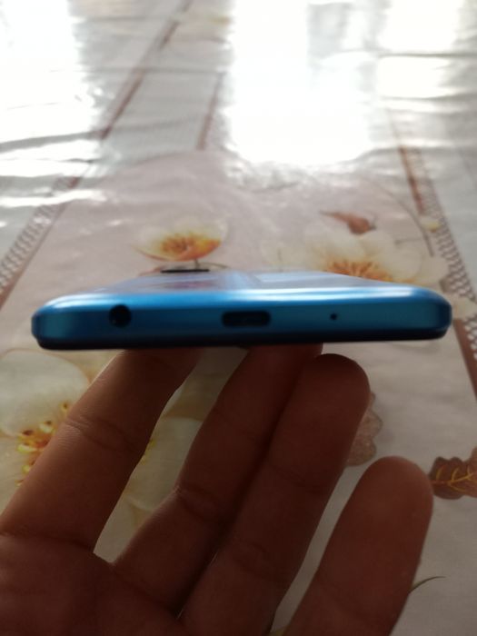Tecno Pova 2  4/64 , global, blue colour