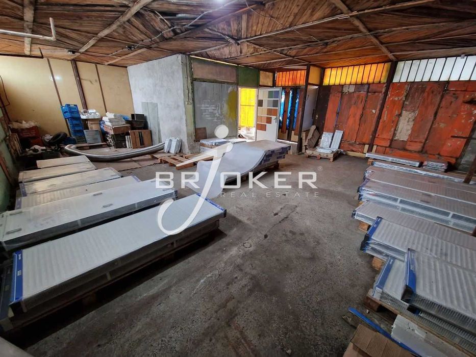 Продава се Промишлена сграда в Кърджали, Център - 1092 кв.м за 1000 €/кв.м - Снимка #19