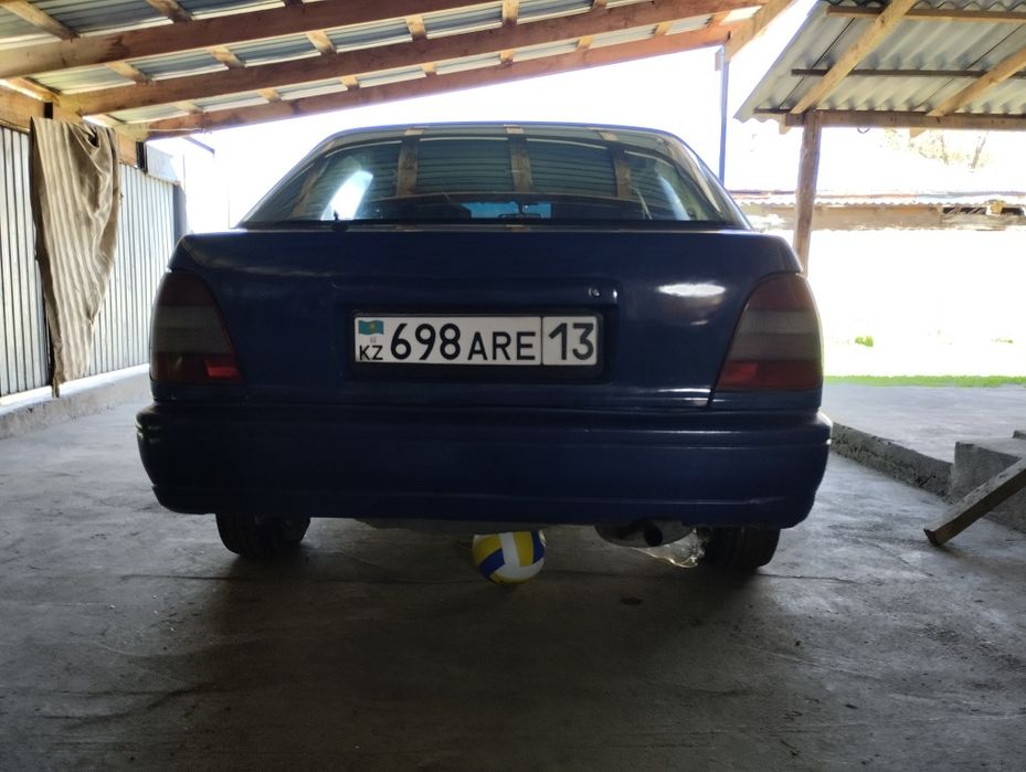 Ниссан Санни 1.6