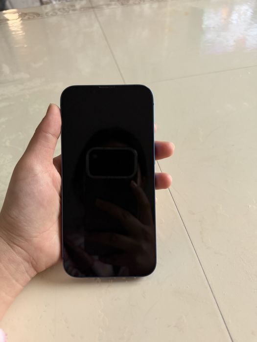 Продам iPhone 13 128GB