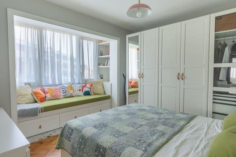 Дава се под наем Тристаен апартамент в Пловдив, Център - 100 кв.м за 1000 € - Снимка #4