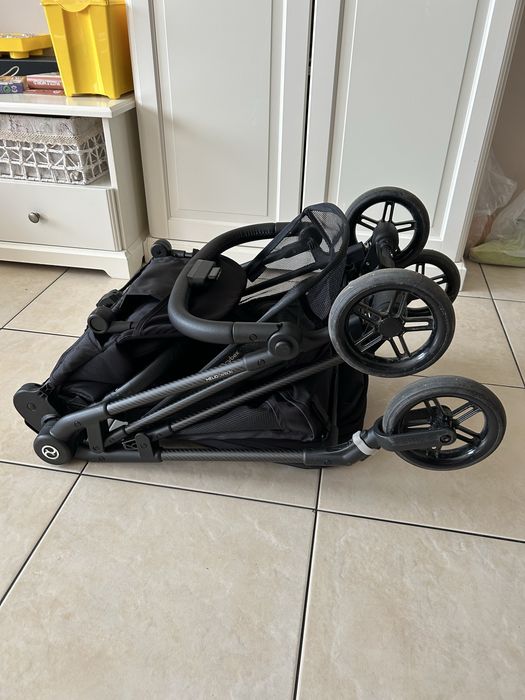 Детска количка Cybex melio carbon