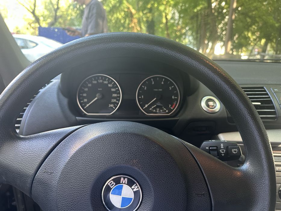 BMW Seria 1 2006 — imagine 4