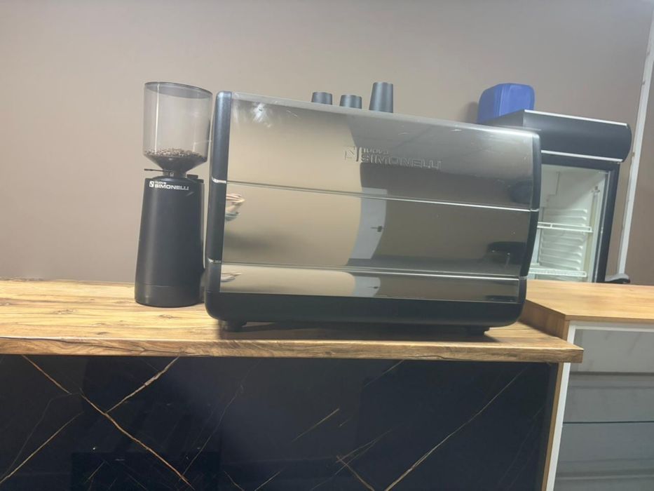 Кофемашинка simonelli