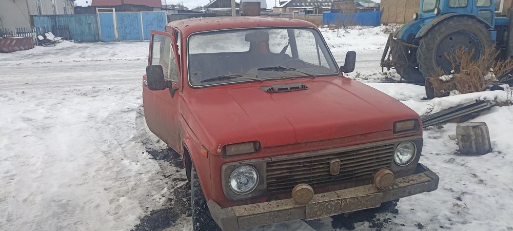 Срочно Продам ниву 2121