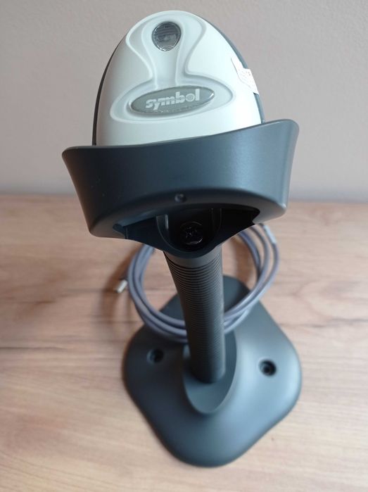 Ръчен баркод скенер  Simbol LS2208 със стойка