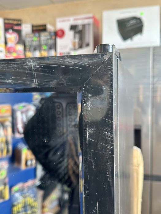 Хладилна витрина HUSKY